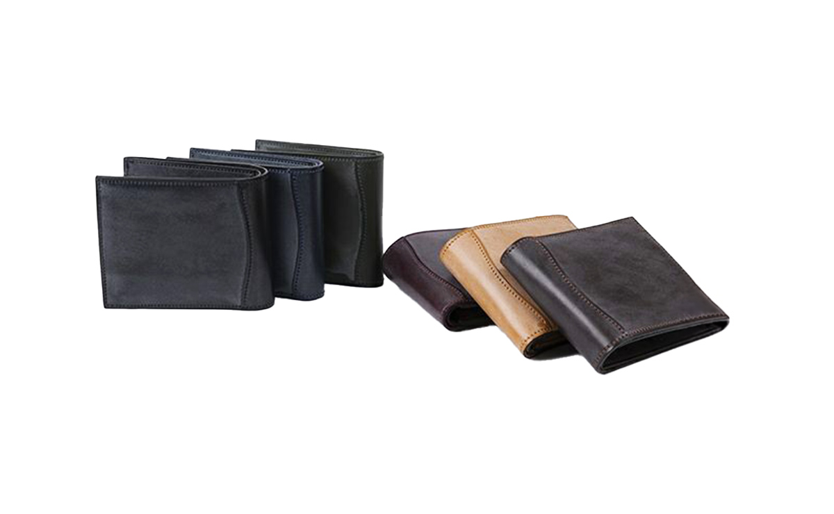 オールブライドル センターカバー二つ折り財布（小銭入れ付）