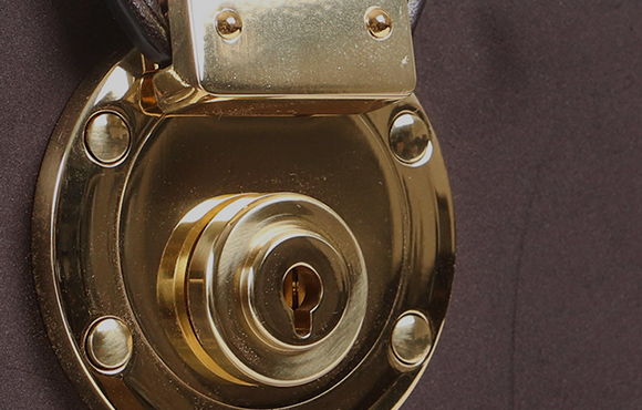 厳選された部品の数々