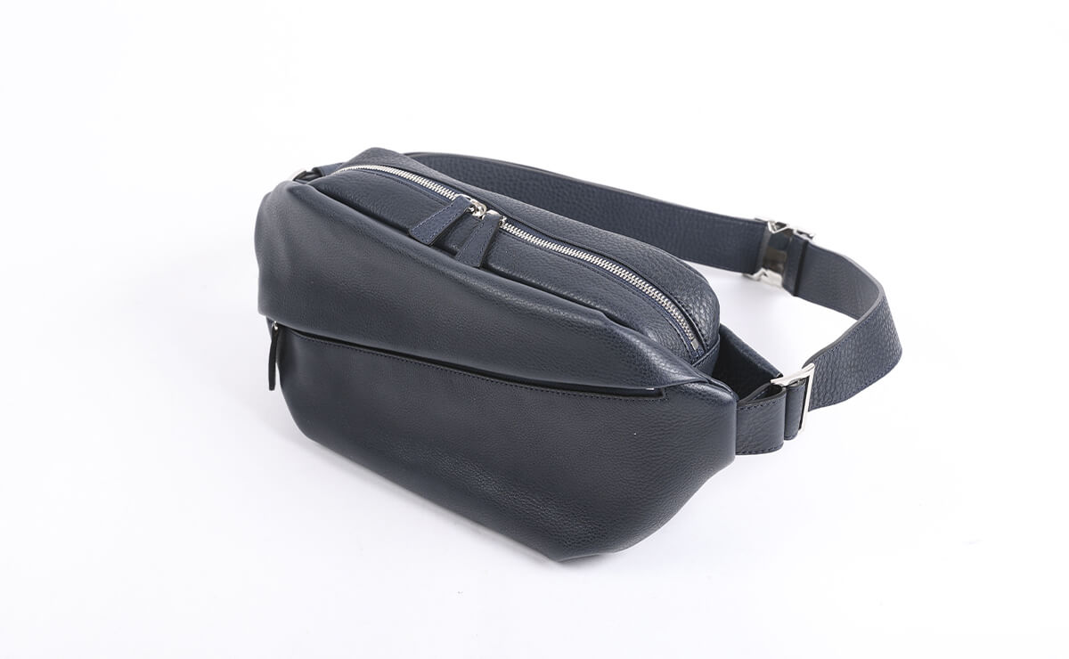ダブルオイルシュリンク ベルトバッグ