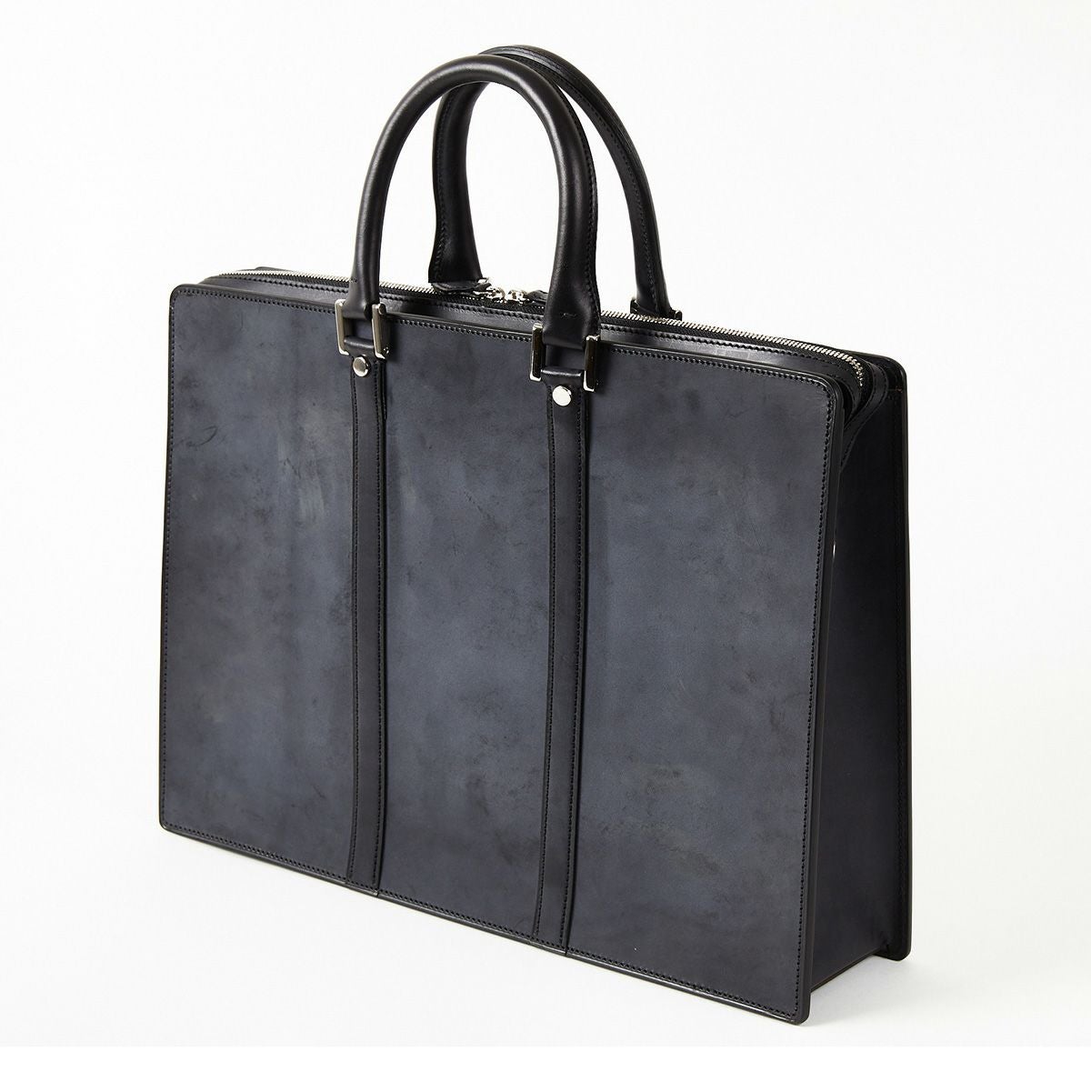 万双のブリーフケース