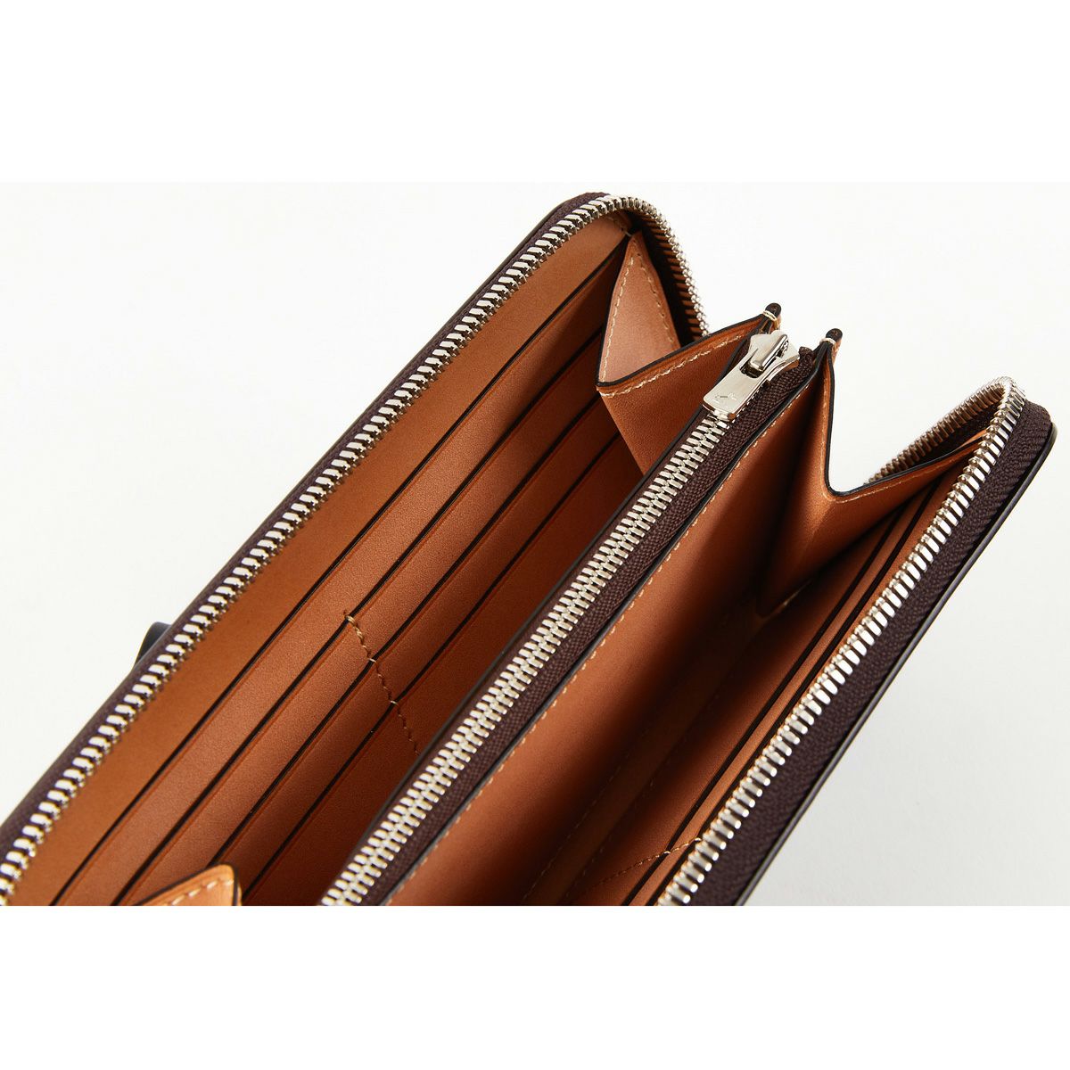 コードバン ラウンド長財布 | 万双公式オンラインショップ